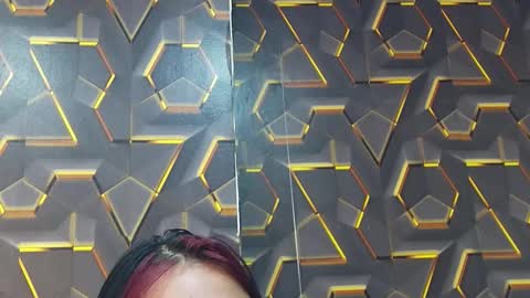 Ashely online show from November 1, 8:24 pm