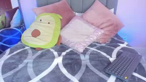 Ashely online show from July 17, 6:55 pm
