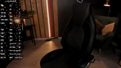 Ash online show from November 18, 12:28 pm