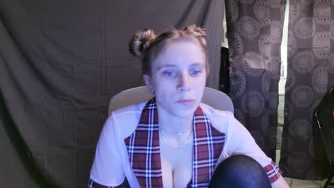 Ashlee Wolf online show from December 31, 1:04 am