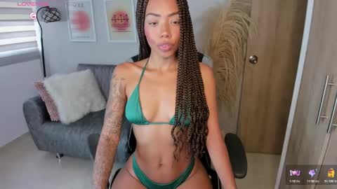 Snapshot of ashley_23a chatting on September 29, 7:08 pm A S H L E Y online show from September 29, 7:08 pm