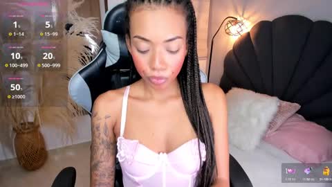 Snapshot of ashley_23a chatting on January 31, 1:43 am A S H L E Y online show from January 31, 1:43 am