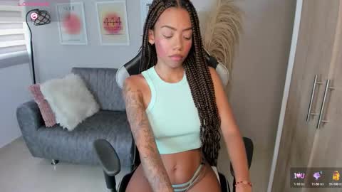Snapshot of ashley_23a chatting on September 30, 8:24 pm A S H L E Y online show from September 30, 8:24 pm