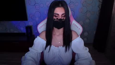   Yasmina   online show from May 29, 6:33 am