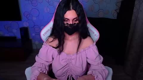   Yasmina   online show from November 30, 7:23 am