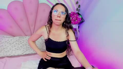Ashley  online show from June 4, 2:43 pm
