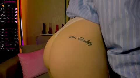 Ashley online show from February 14, 2:35 am