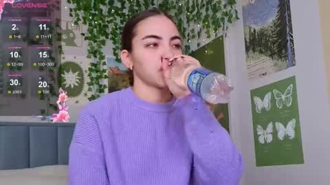 Ashle online show from November 25, 4:14 am