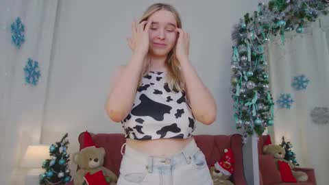 ashly_cherry online show from January 12, 11:04 am