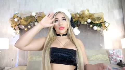 Snapshot of ashlye_stone chatting on December 24, 10:06 pm Paula Baleta online show from December 24, 10:06 pm