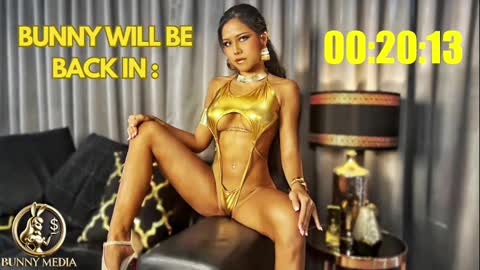 BUNNY WILDER online show from February 6, 5:35 am