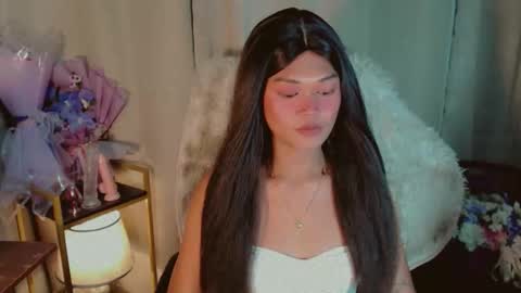 Kianna online show from March 1, 2:17 pm