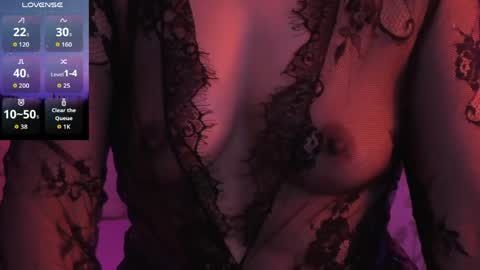AsianSuperHotwife online show from May 9, 10:45 pm