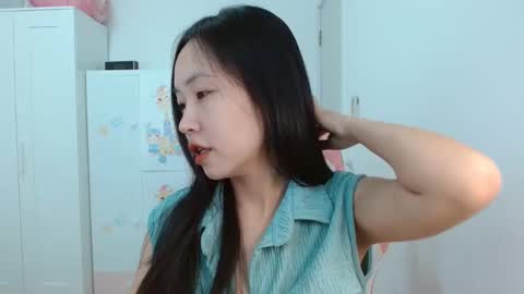 Tabby online show from February 19, 2:23 am