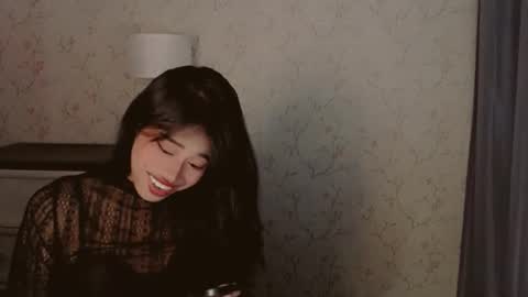 kisses online show from March 21, 4:45 pm