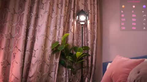 Audrey online show from October 3, 3:50 pm