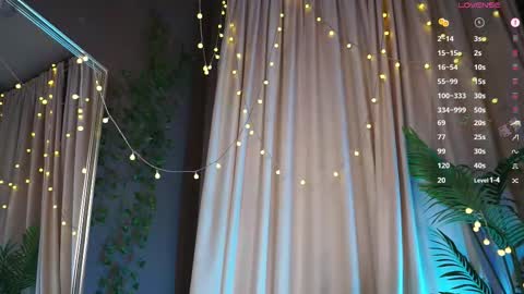 Audrey online show from September 24, 2:27 pm