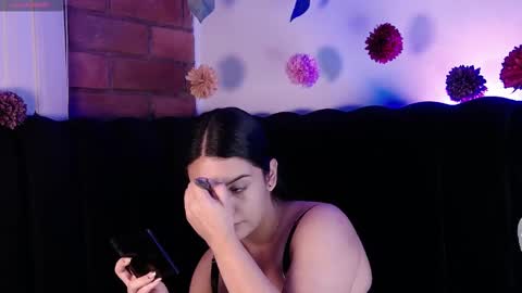 Snapshot of aspenruss chatting on February 20, 6:57 pm online show from February 20, 6:57 pm