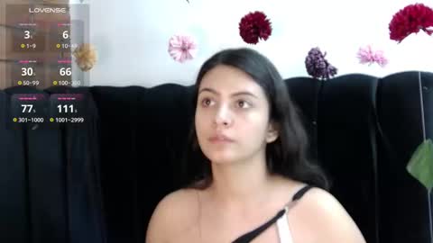 Snapshot of aspenruss chatting on February 15, 10:43 pm online show from February 15, 10:43 pm
