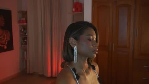 Astrea online show from October 31, 12:45 am