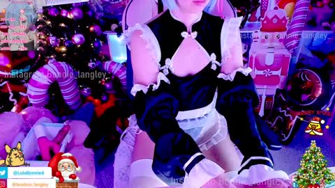 Bonnie online show from December 6, 8:50 pm