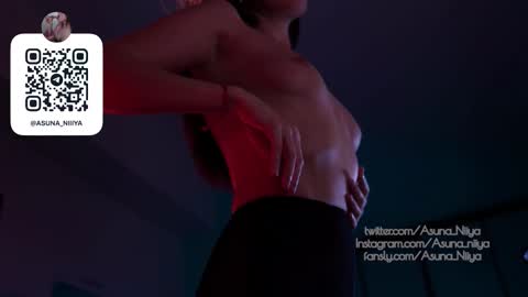 Asuna Niiya - online show from November 20, 5:36 pm