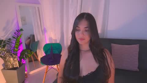 Snapshot of atena676 chatting on October 2, 2:27 am atena676 online show from October 2, 2:27 am