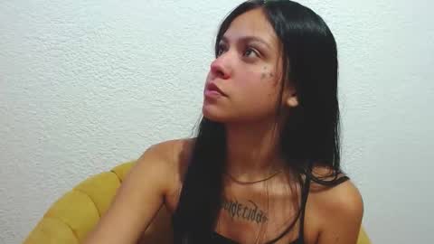 Snapshot of atenea_nyx chatting on October 12, 4:04 am Atenea nyx online show from October 12, 4:04 am