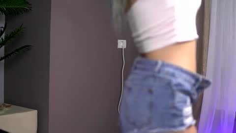 AudreySosa online show from November 18, 11:15 pm