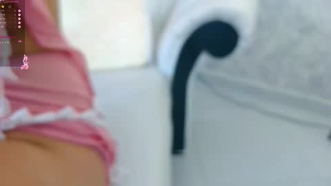 Aura sanders online show from January 5, 5:27 pm