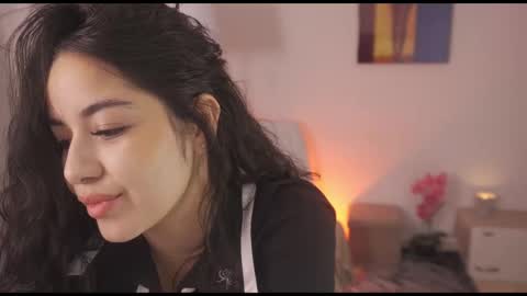 Snapshot of aura_sensual chatting on September 17, 1:25 am . online show from September 17, 1:25 am