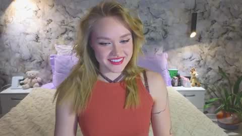 Kate online show from November 28, 5:16 pm