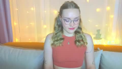 Kate online show from February 2, 4:00 pm