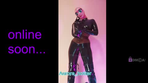 Snapshot of aurora_hotter chatting on December 18, 6:14 pm Miss A Fansly - Auroradomina1 online show from December 18, 6:14 pm