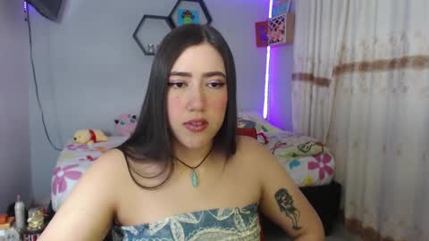 Aurora  online show from February 5, 11:17 pm