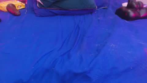 Snapshot of auroraa_miller chatting on September 11, 1:55 pm auroraa_miller online show from September 11, 1:55 pm
