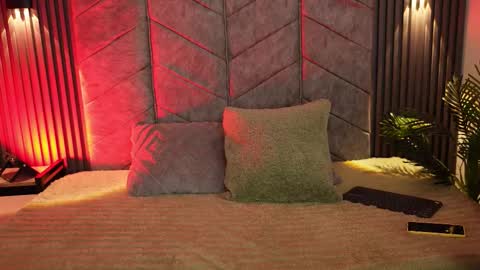 aurora online show from October 1, 7:52 pm