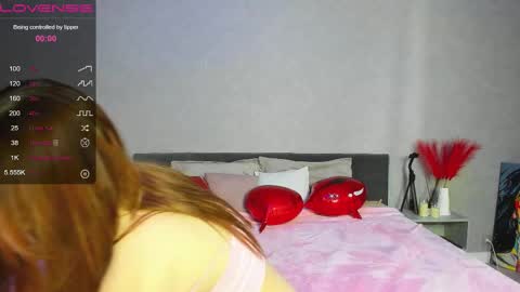 Aurora online show from March 12, 9:44 am