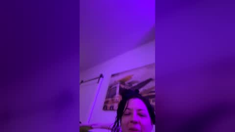 Aurora online show from December 4, 3:20 am