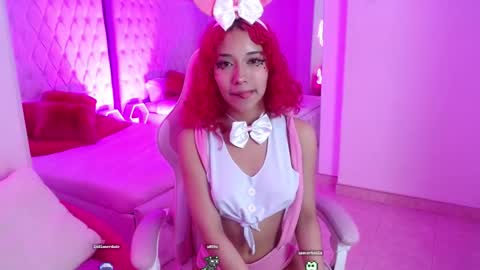 AVA online show from September 30, 9:19 pm