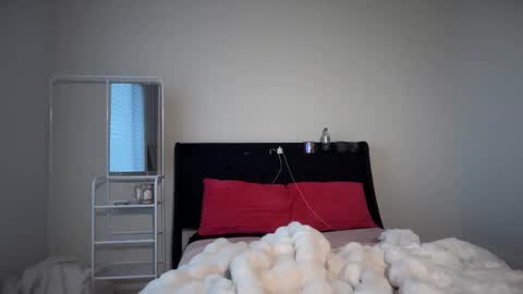 avaowenss online show from October 25, 5:09 pm