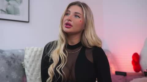 Carina online show from November 27, 10:34 pm