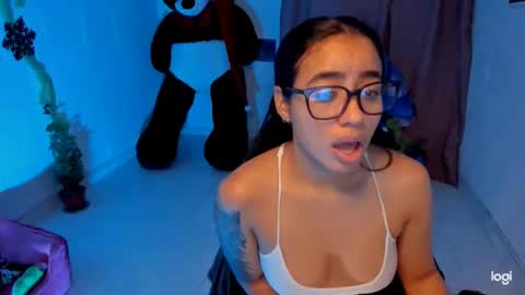 Snapshot of ave_fenix69 chatting on January 3, 2:32 am Valery -- online show from January 3, 2:32 am