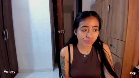 Snapshot of ave_fenix69 chatting on October 20, 2:25 am Valery -- online show from October 20, 2:25 am