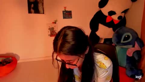 Snapshot of ave_fenix69 chatting on February 16, 2:54 am Valery -- online show from February 16, 2:54 am