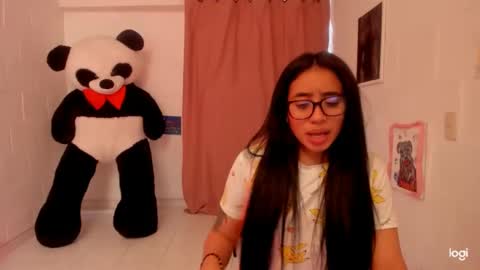 Snapshot of ave_fenix69 chatting on December 8, 8:15 pm Valery -- online show from December 8, 8:15 pm