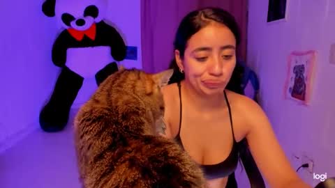 Snapshot of ave_fenix69 chatting on December 15, 3:24 am Valery -- online show from December 15, 3:24 am