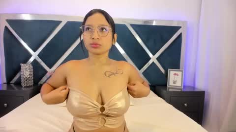 Hot Avie online show from February 28, 12:48 pm