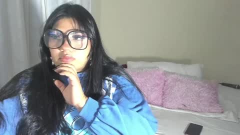 avrilrizox online show from March 29, 8:13 am