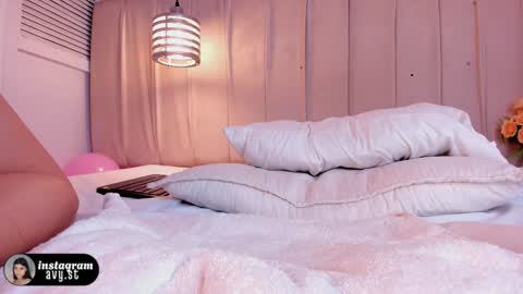 avy_cb online show from March 2, 5:08 am